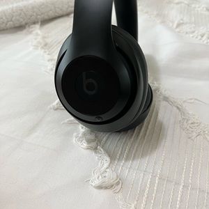 Beats Studio 3 wireless headphones